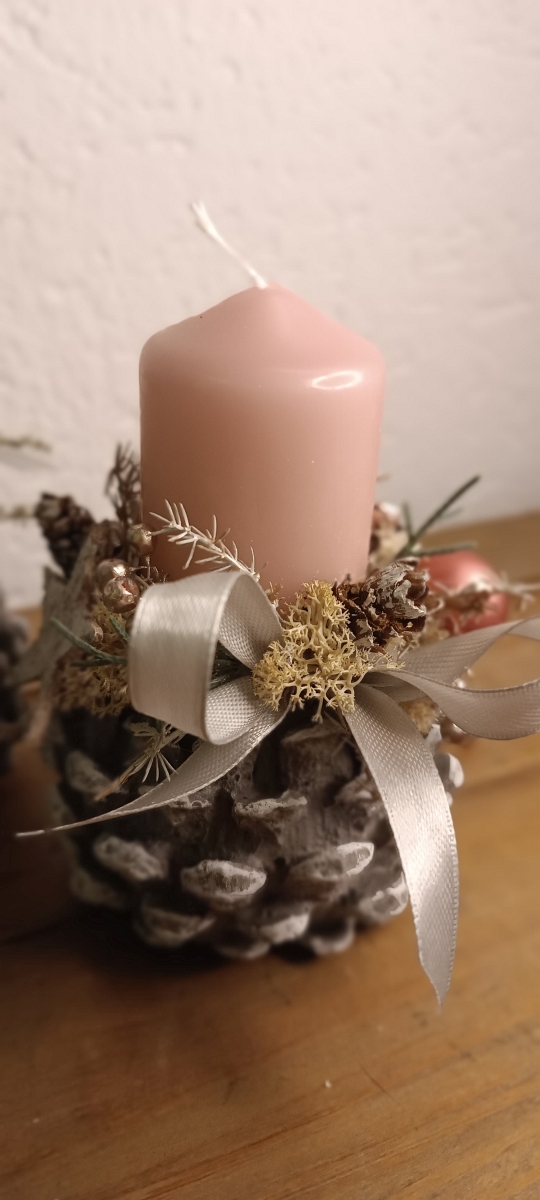 Teelicht/Kerzenhalter Zapfen – Bild 5