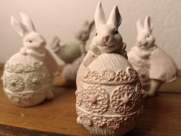 Hase mit Osterei – Bild 9