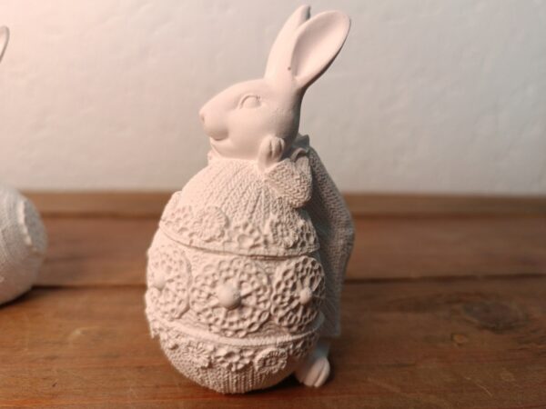 Hase mit Osterei – Bild 2